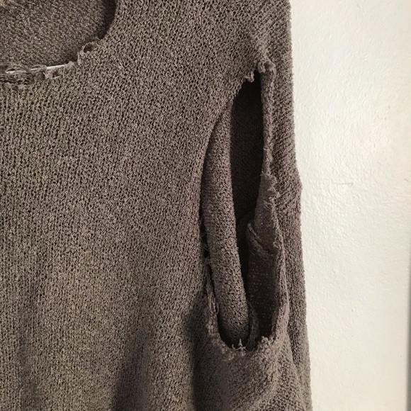 NEW Ripped Sweater - Picture 4 of 7